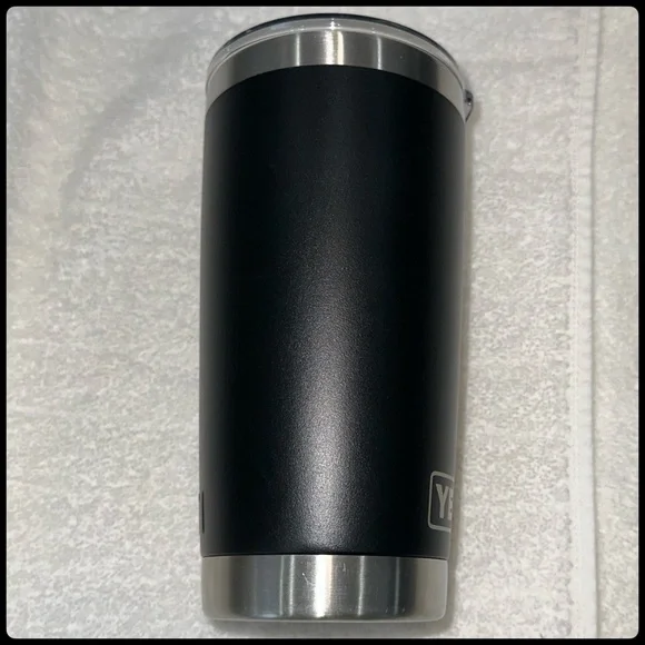 🔥🧊YETI Black Stainless Steel 20oz Tumbler with Lid. One Owner. A- condition. 👌🏼 - Picture 4 of 16